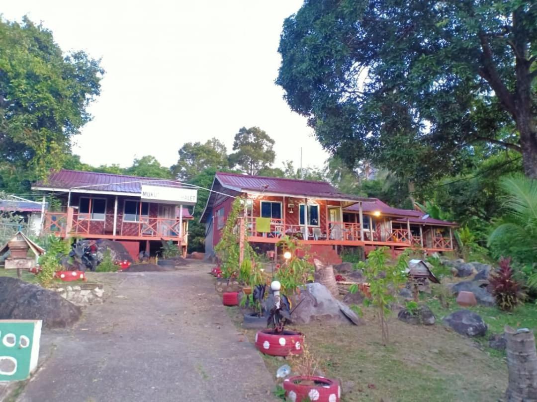 Mukut Coral Chalet Kampong Mukut Eksteriør billede